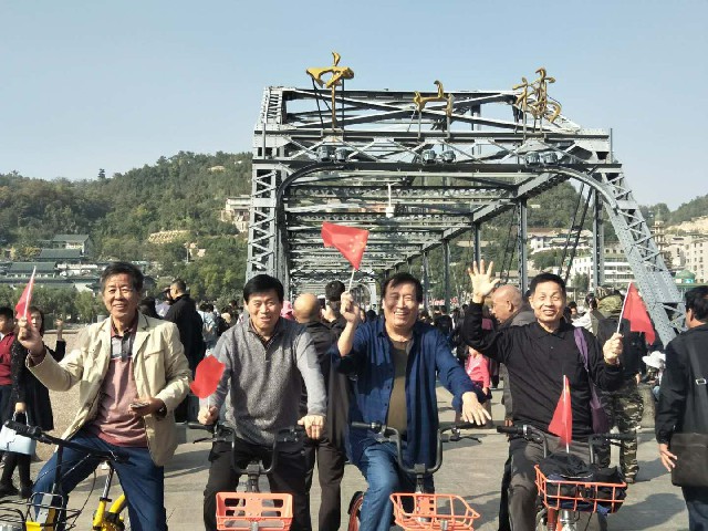 寻梦“丝绸之路”————四老记者途中随拍